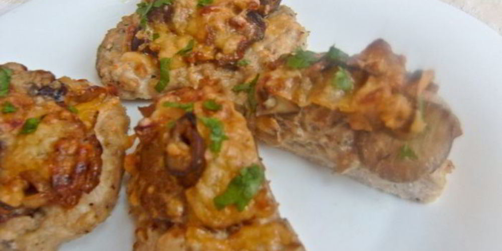 Как приготовить куриные ватрушки с грибами