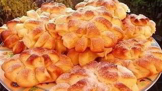 Рецепт Плюшки Хризантема с корицей