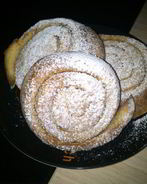 Плюшки с корицей