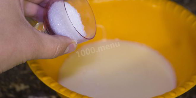 Рецепт плюшки с сахаром из дрожжевого теста