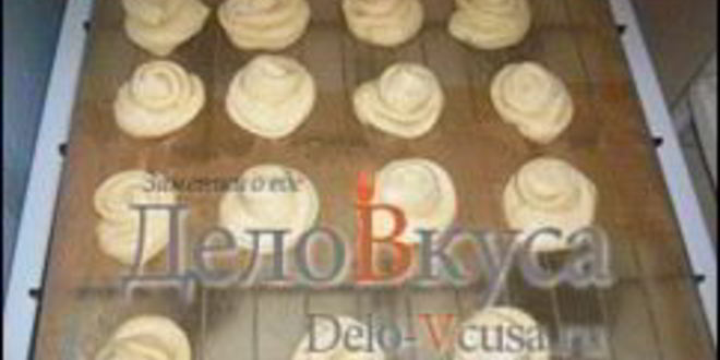 Рецепт плюшки с сахаром розочки