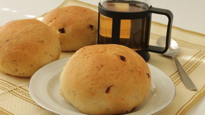 Рецепт Постные булочки с вялеными томатами и базиликом