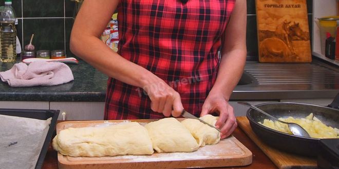 Рецепт сдобные булочки с яблочной начинкой и ваше утро удалось