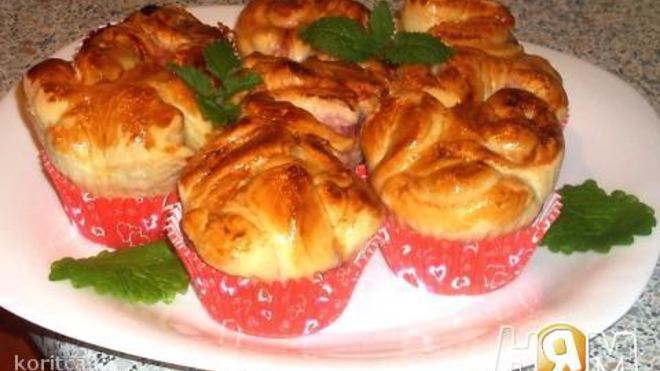Рецепт Сдобные булочки с ягодами