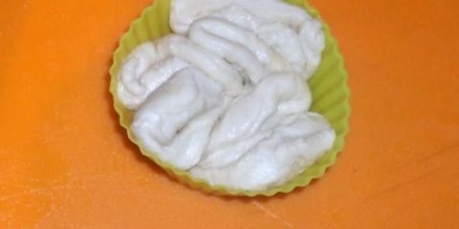 Рецепт сдобных булочек с ягодами