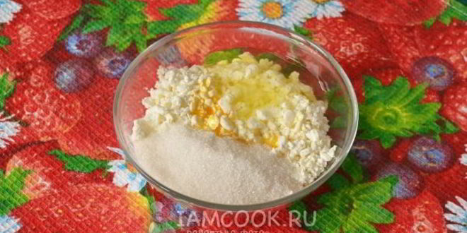 Рецепт ватрушки из дрожжевого теста с творогом