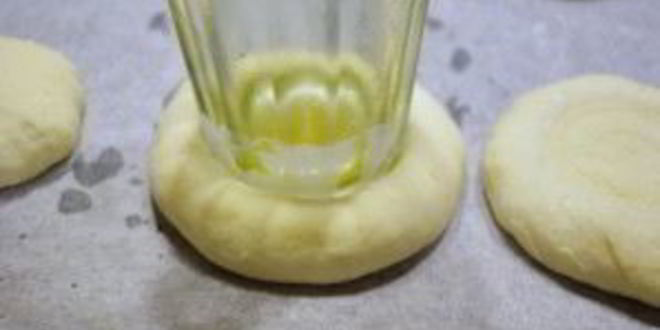 Рецепт ватрушки из дрожжевого теста