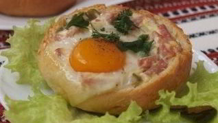 Рецепт Закусочные булочки с яичницей в духовке