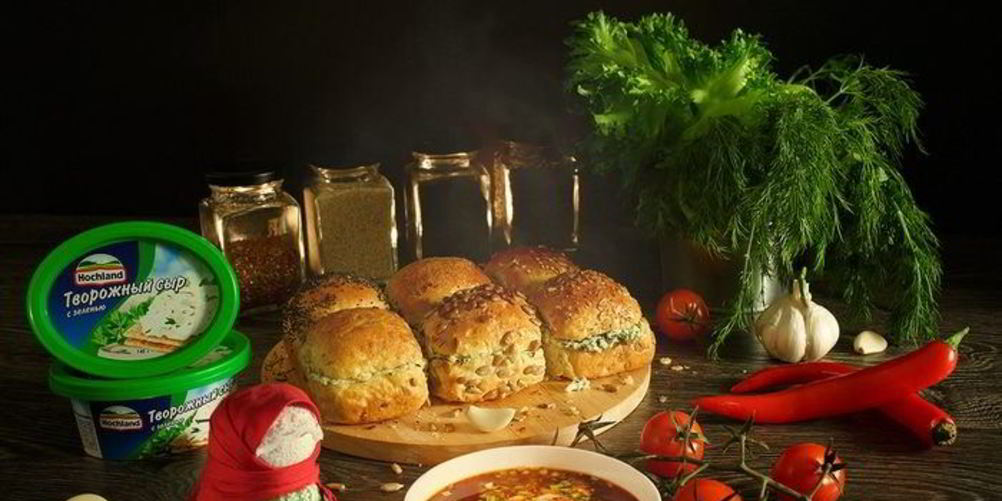 Как приготовить зерновые булочки-пампушки с сырно-чесночной начинкой