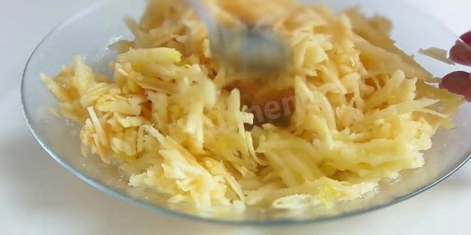 Рецепт быстрый яблочный рулет