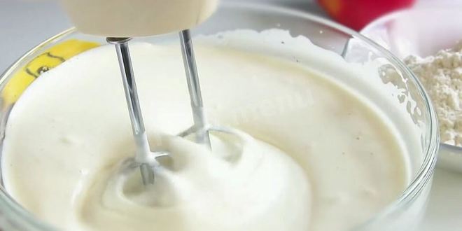 Рецепт быстрый яблочный рулет