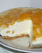 Чизкейк без выпечки с персиками