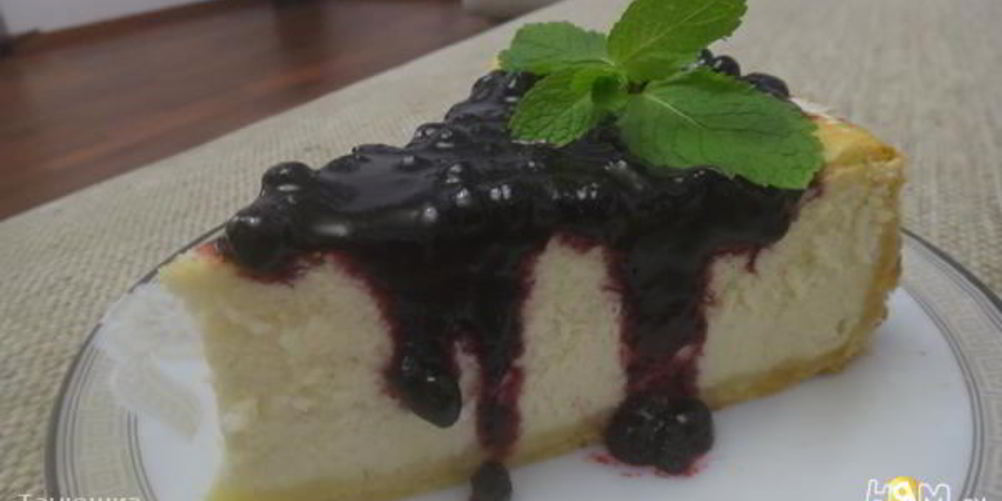 Как приготовить чизкейк из творога с черничным топпингом