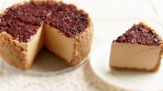 Рецепт Чизкейк Карамельный по-домашнему со сгущенкой