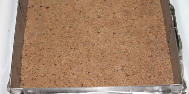 Рецепт чизкейк мясной с брусничным соусом