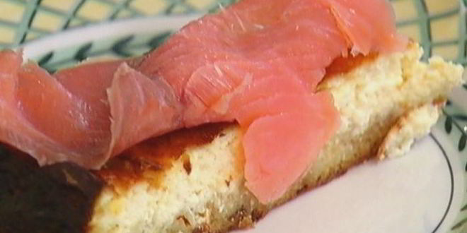 Рецепт чизкейк с семгой и грюйером