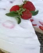 Клубнично-банановый чизкейк