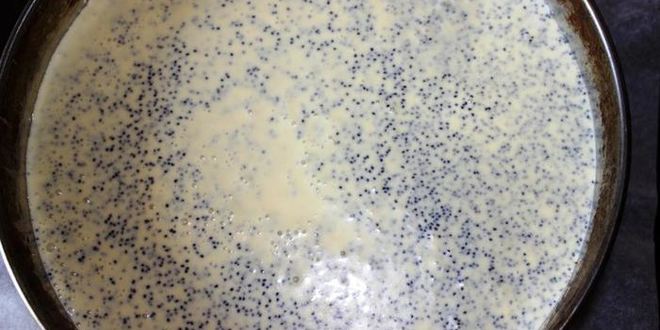 Рецепт маковый чизкейк под лимонно-сметанным топпингом