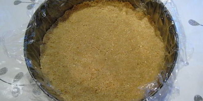 Рецепт малиновый чизкейк с двумя видами шоколада