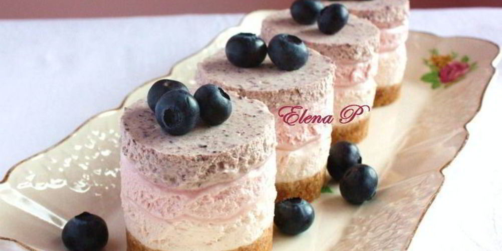 Как приготовить тройные ягодные чизкейки