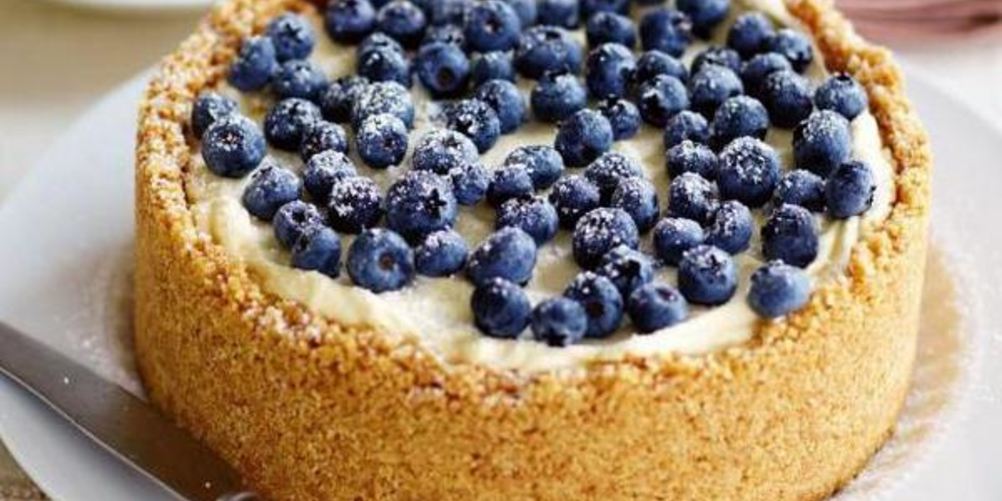 Как приготовить творожный чизкейк с черникой на печенье