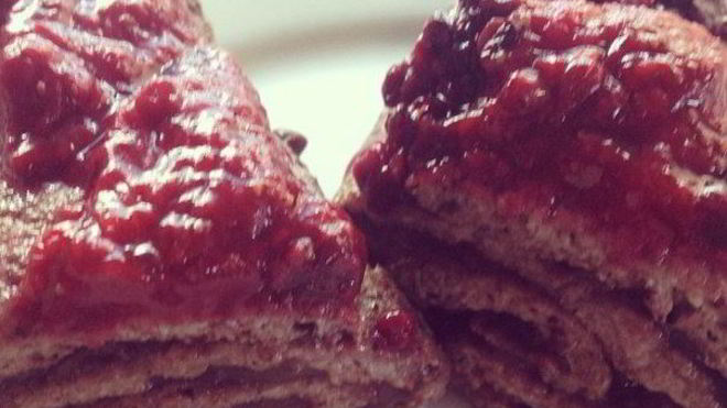 Рецепт Диетический рулетик с ягодами