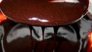 Рецепт Глазурь шоколадная для тортов, кексов и десертов