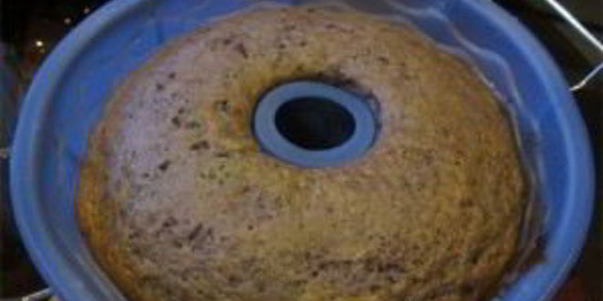 Рецепт кекс на кефире с вареньем