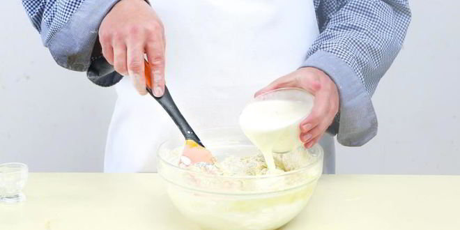 Рецепт кекс с клубникой, на кефире