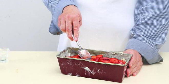 Рецепт кекс с клубникой, на кефире