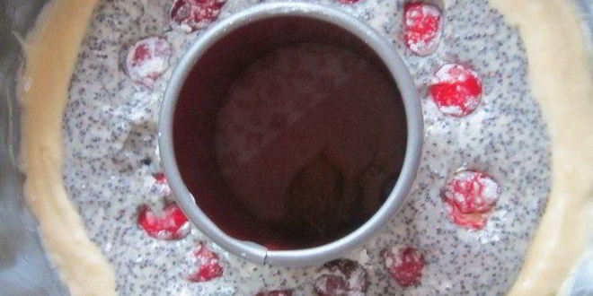 Рецепт кекс с маком и черешней