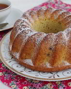 Кекс с манной крупой и вяленой клюквой