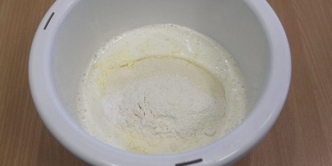 Рецепт кекс с манной крупой и вяленой клюквой