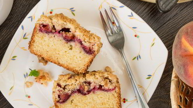 Рецепт Кекс со сливами и хрустящим штрейзелем