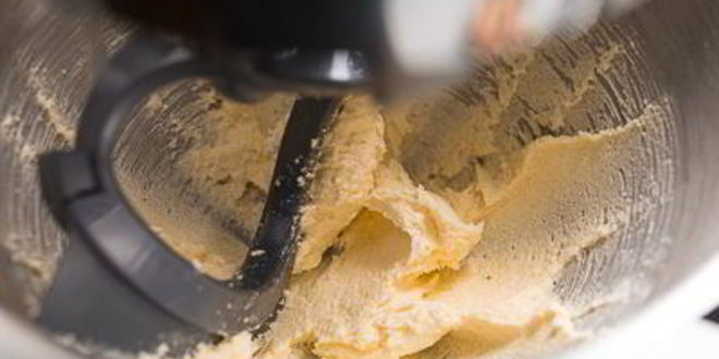 Рецепт кекс со сливами и хрустящим штрейзелем