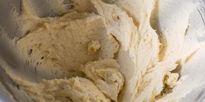 Рецепт кекс со сливами и хрустящим штрейзелем