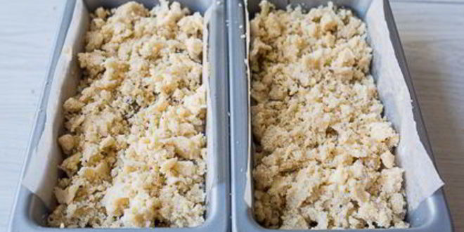 Рецепт кекс со сливами и хрустящим штрейзелем