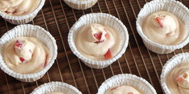 Рецепт кексы с клубникой и белым шоколадом