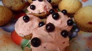 Рецепт Летние капкейки с запеченными ягодами