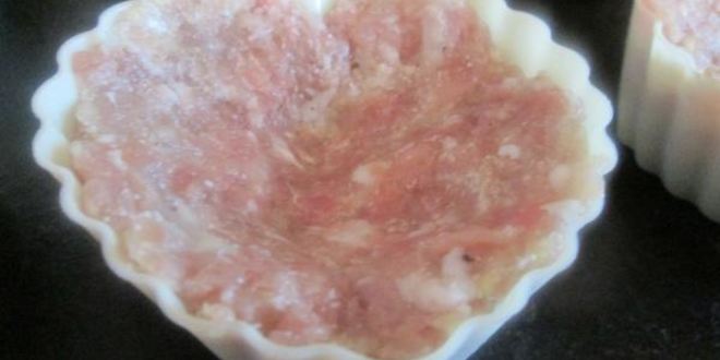 Рецепт мясные кексы с овощами