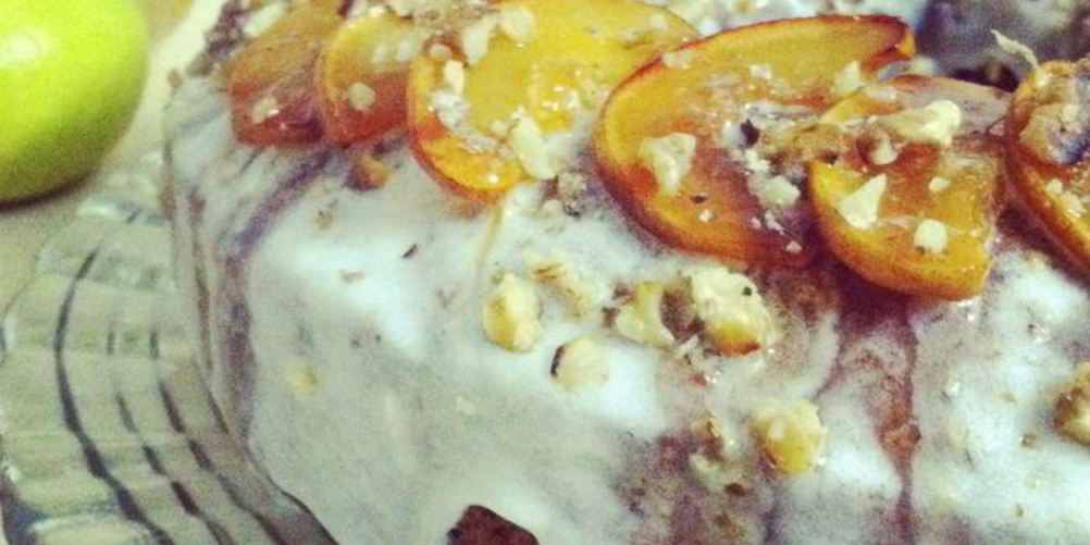 Как приготовить осенний кекс с айвой и грецким орехом