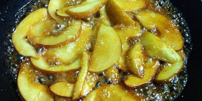 Рецепт осенний кекс с айвой и грецким орехом