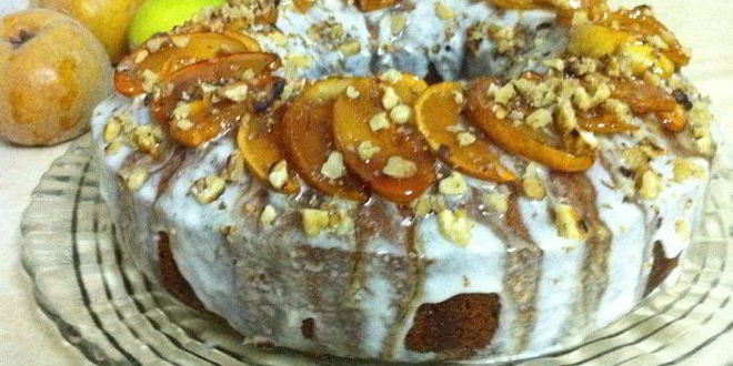 Рецепт осенний кекс с айвой и грецким орехом