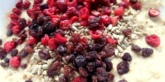 Рецепт постные кексы с семечками и клюквой