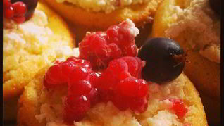 Рецепт Творожные кексы с ягодами