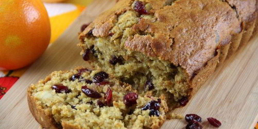 Как приготовить тыквенно-апельсиновый кекс с клюквой