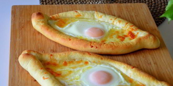 Рецепт хачапури по-аджарски