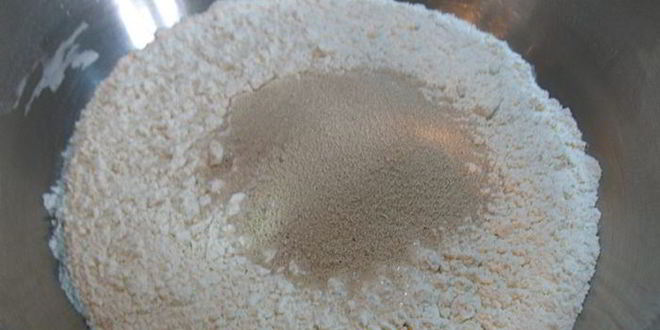 Рецепт итальянский хлеб с оливками, маслинами, вялеными помидорами и итальянскими травами