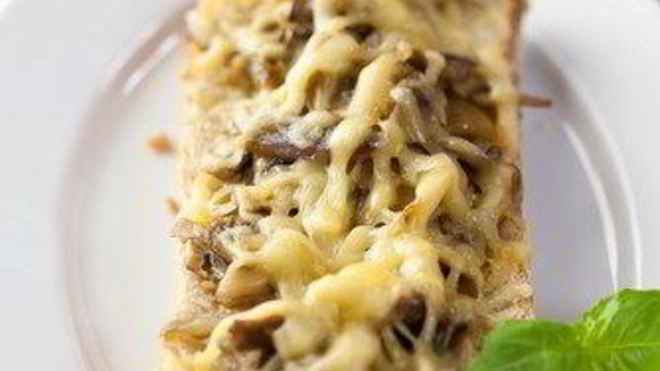 Рецепт Хлеб с сыром, маслинами и оливками