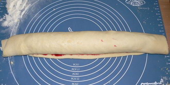 Рецепт хлеб со штрейзелем и смородиной